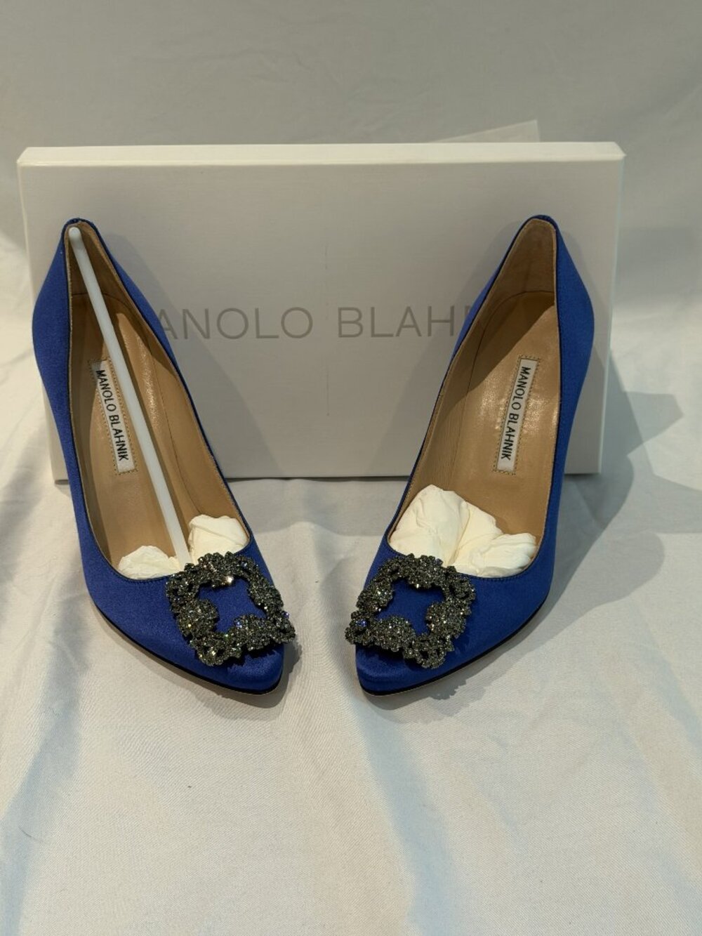 Manolo Blahnik Hangisi Blue Satin Crystal Pumps 36 BNIB